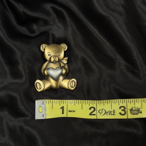 Vintage JJ Teddy Bear Brooch Gold & Silver Tone Heart Pin Signed - Picture 4 of 4